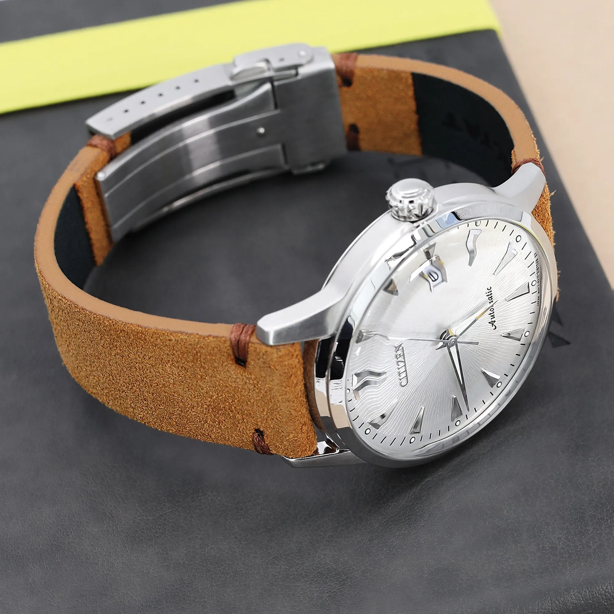 20mm or 22mm MiLTAT Camel Genuine Leather One-piece Suede Quick Release Watch Strap, V-Clasp