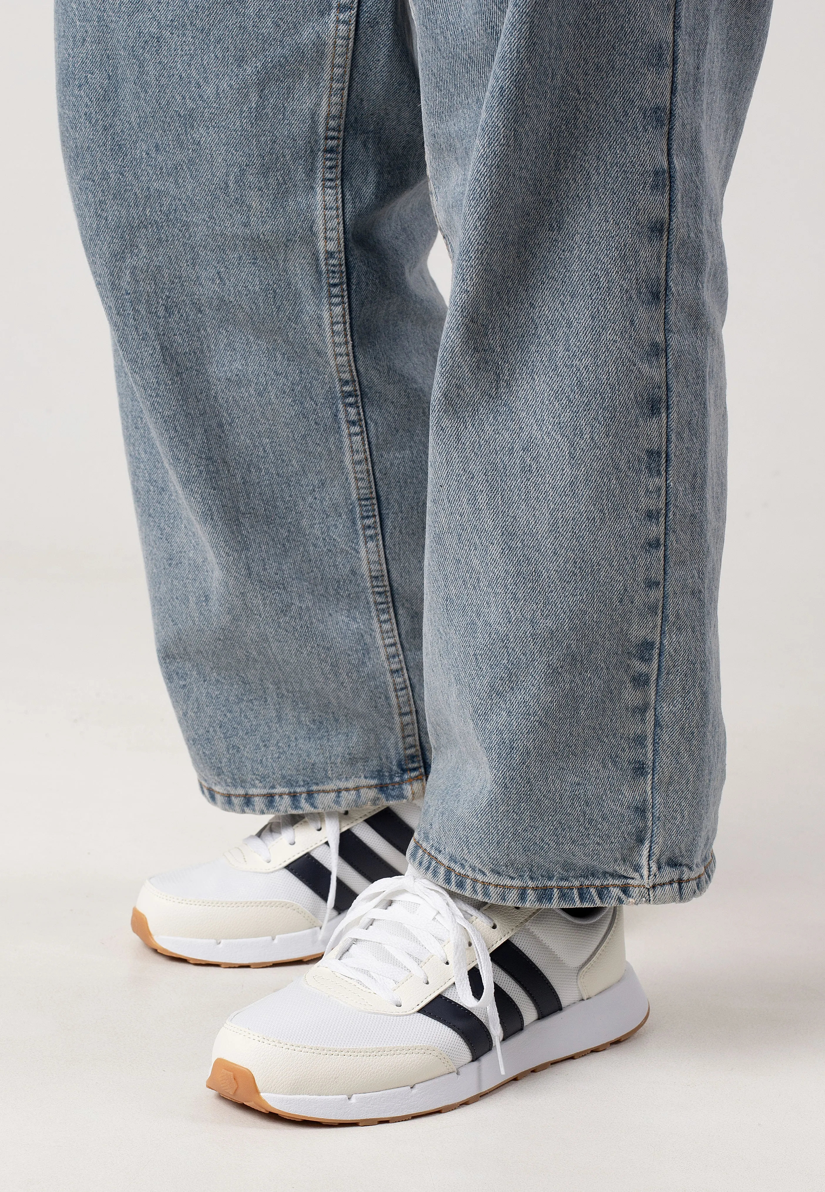 Adidas - Run50S Ftwwht/Shanav/Owhite - Shoes