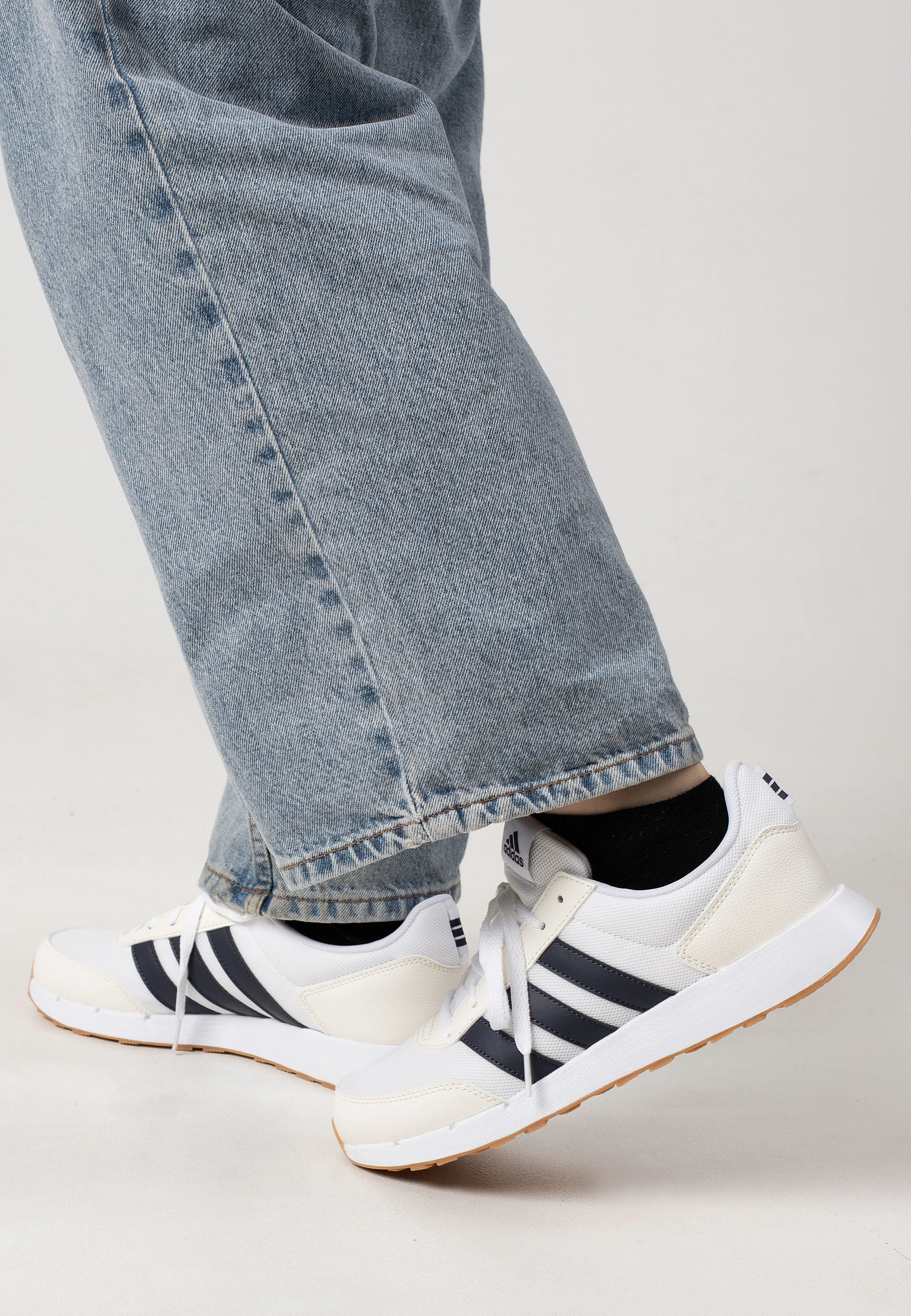 Adidas - Run50S Ftwwht/Shanav/Owhite - Shoes