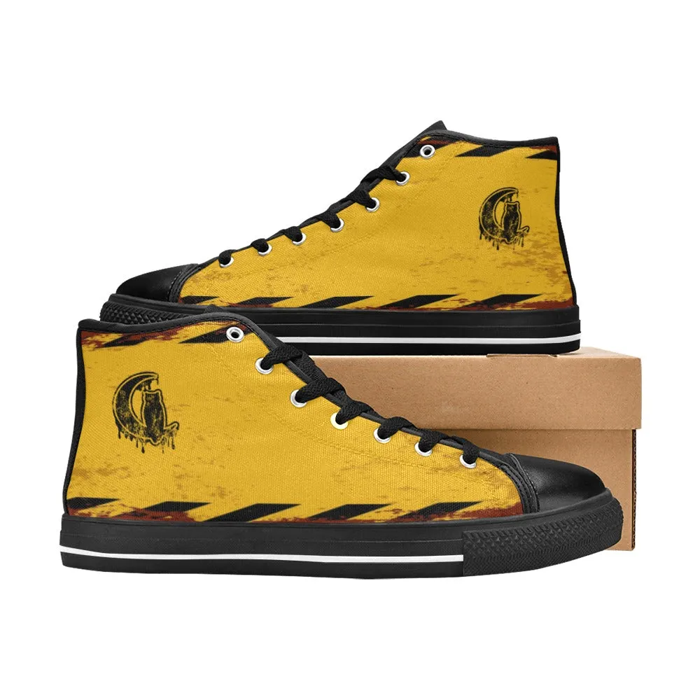 BEWARE Men’s Classic High Top Canvas Shoes