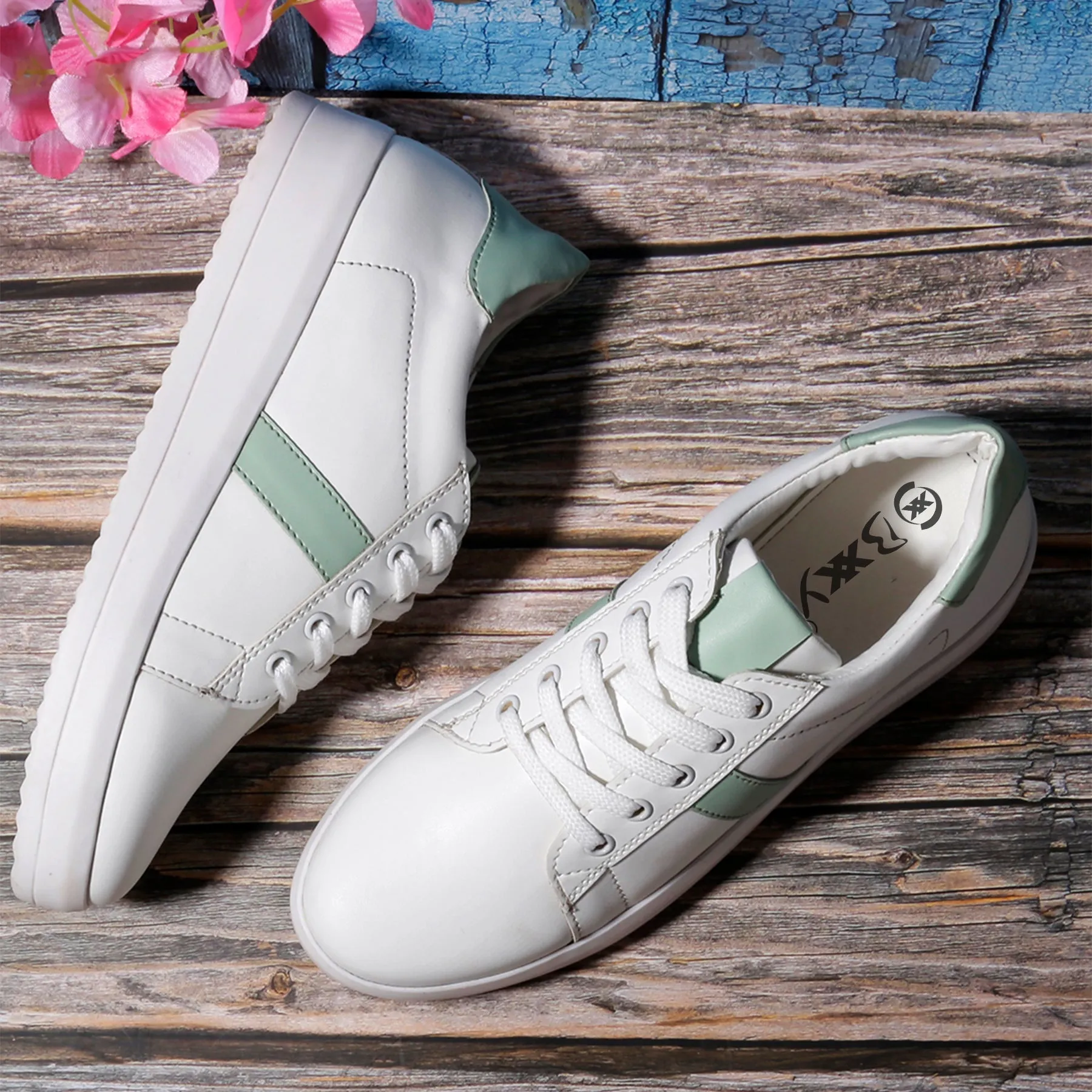 Bxxy Latest Casual Lace-up Sneakers