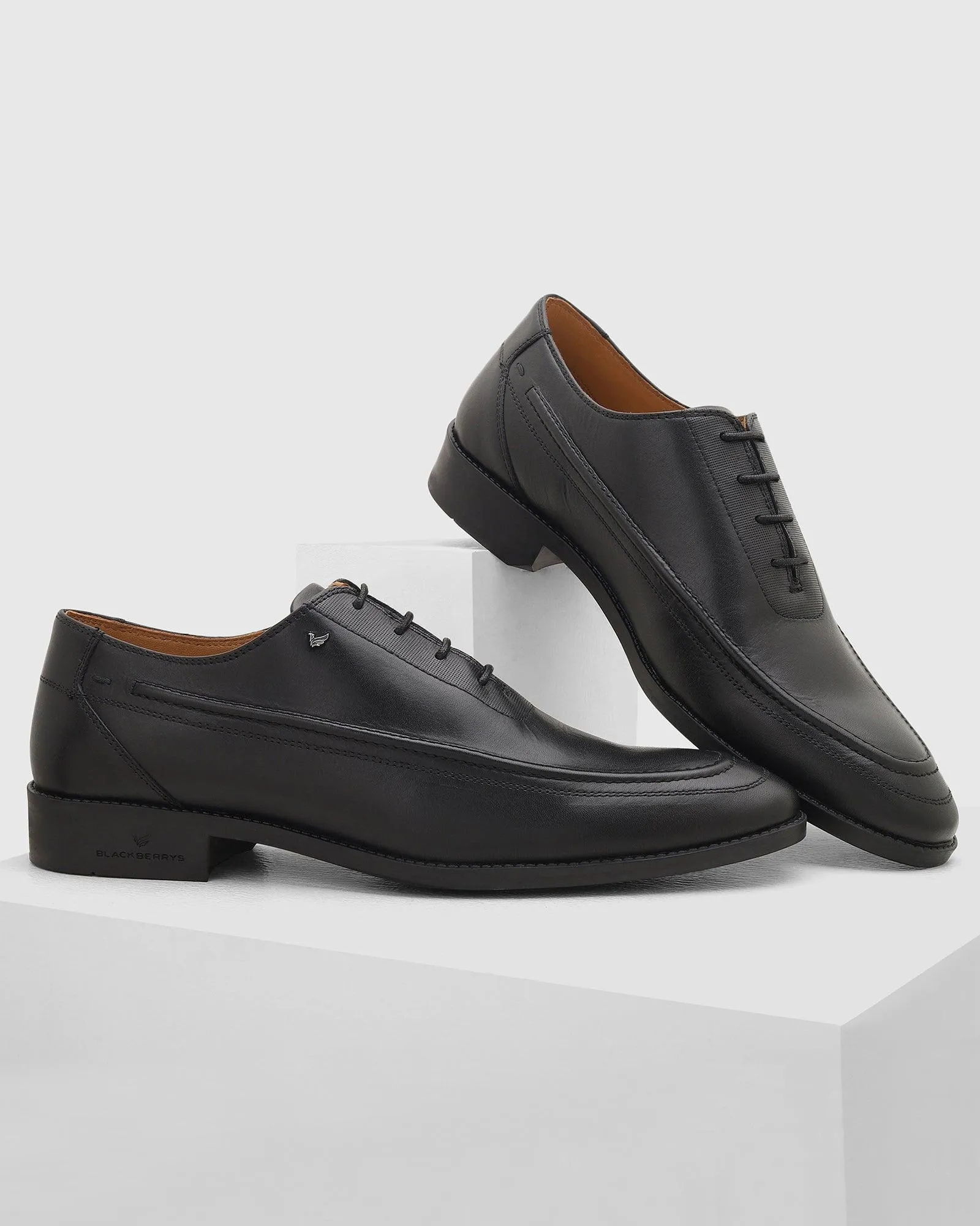 Leather Black Solid Oxford Shoes - Ruby