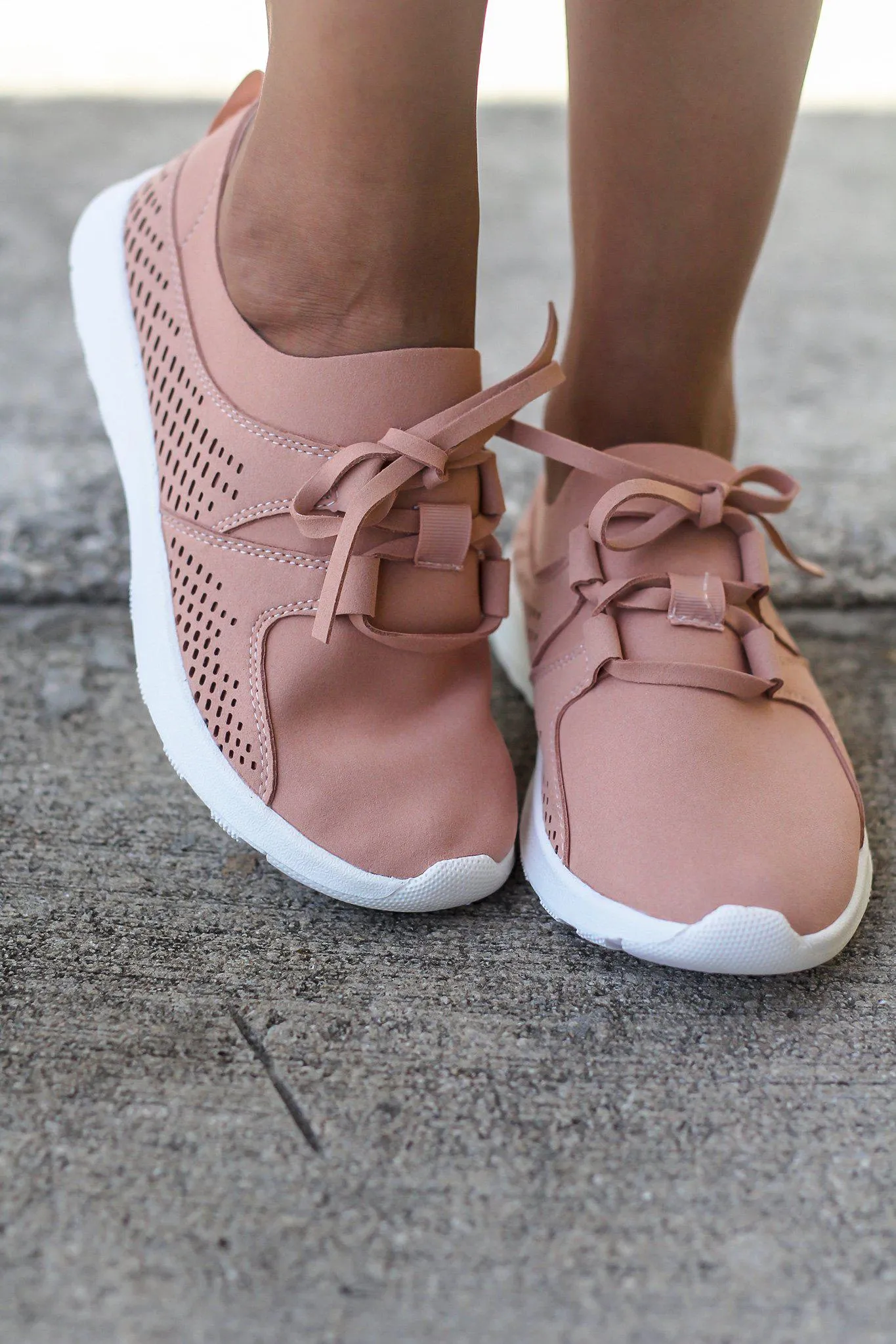 Marie Nude Sneakers