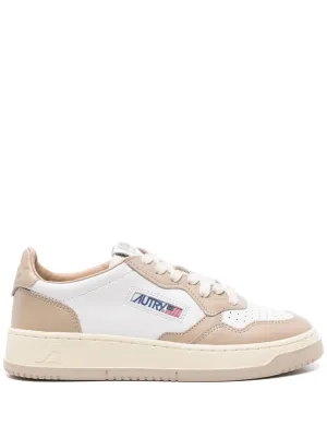 Medalist leather sneakers