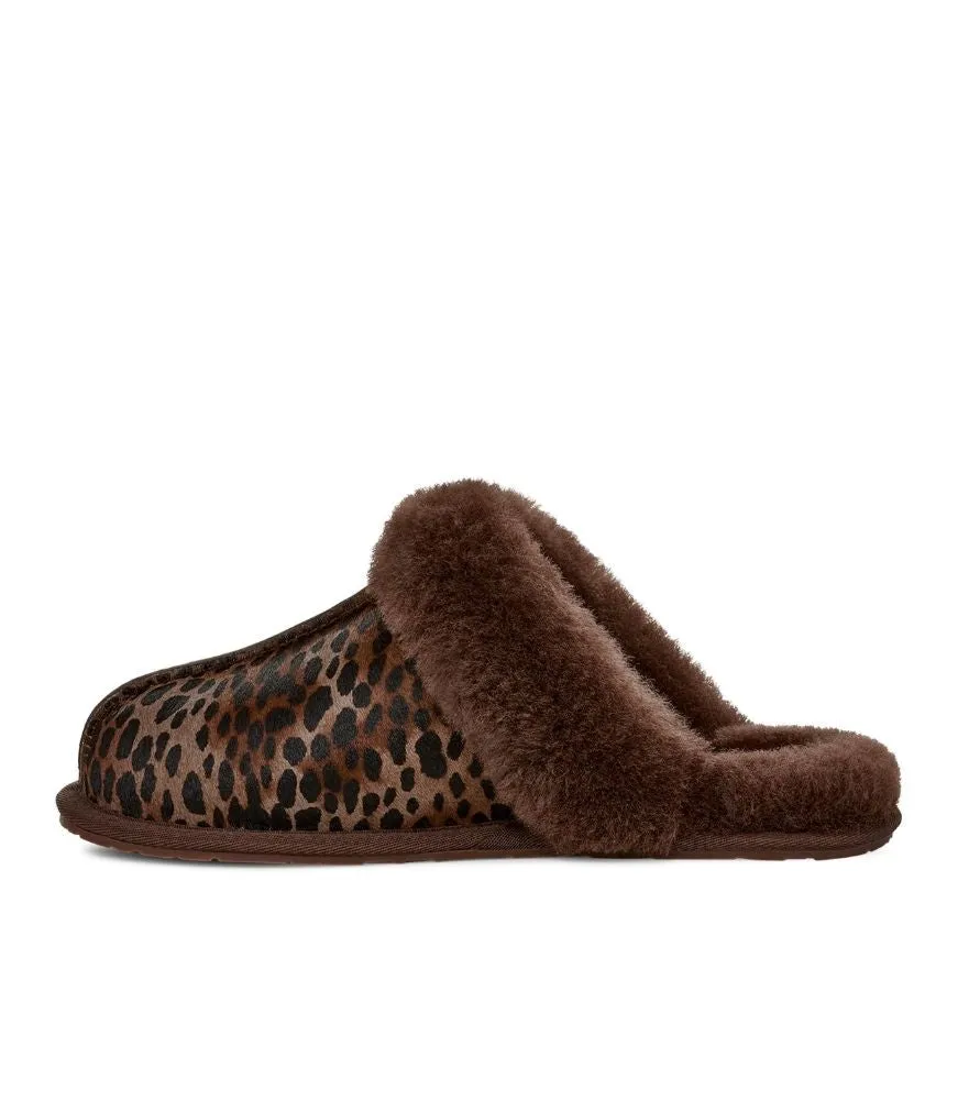 Scuffette Caspian in Burnt Cedar by UGG